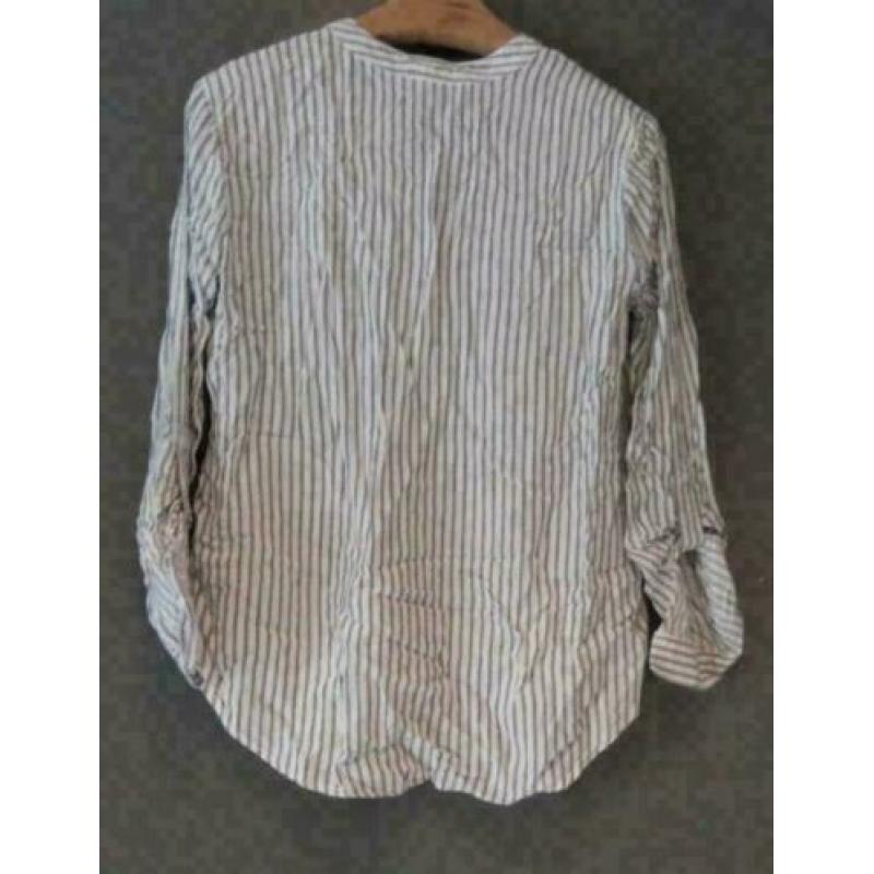 wit met grijs gestreepte blouse maat 40