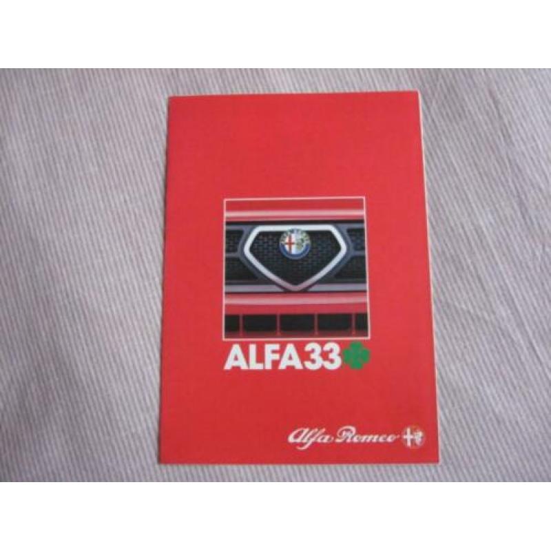 Uitvouw Folder ALFA ROMEO in zeer mooie staat. NL 8412.133 z