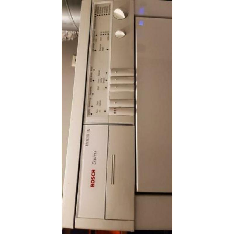 Bosch wasmachine en - droger, gestapeld