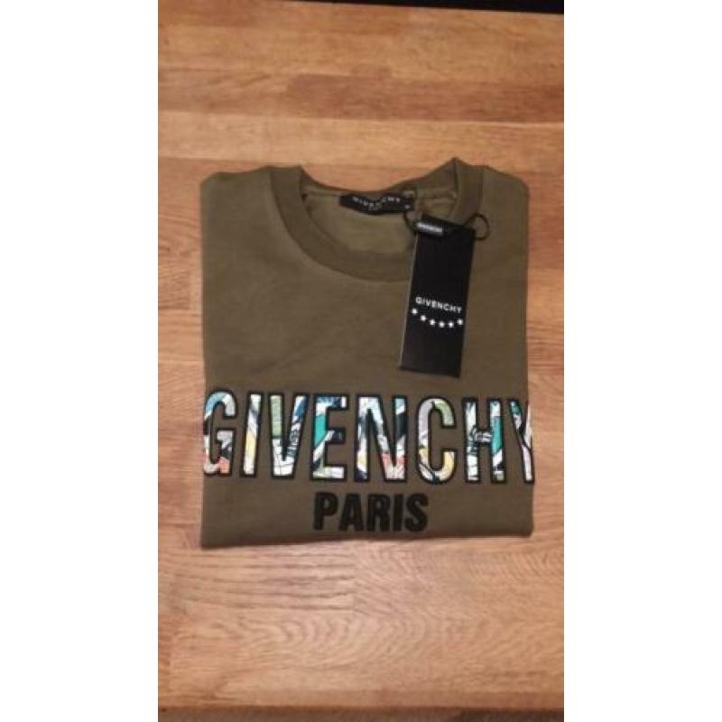 Givenchy stone island ballenciaga Dior versace Valentino dsq