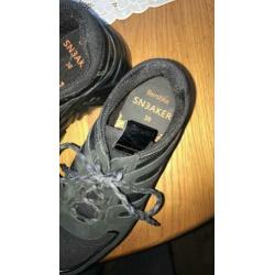 Nieuwe Schoenen van Bershka
