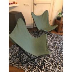 Twee Vlinderstoelen identiek groen blauw aqua stof
