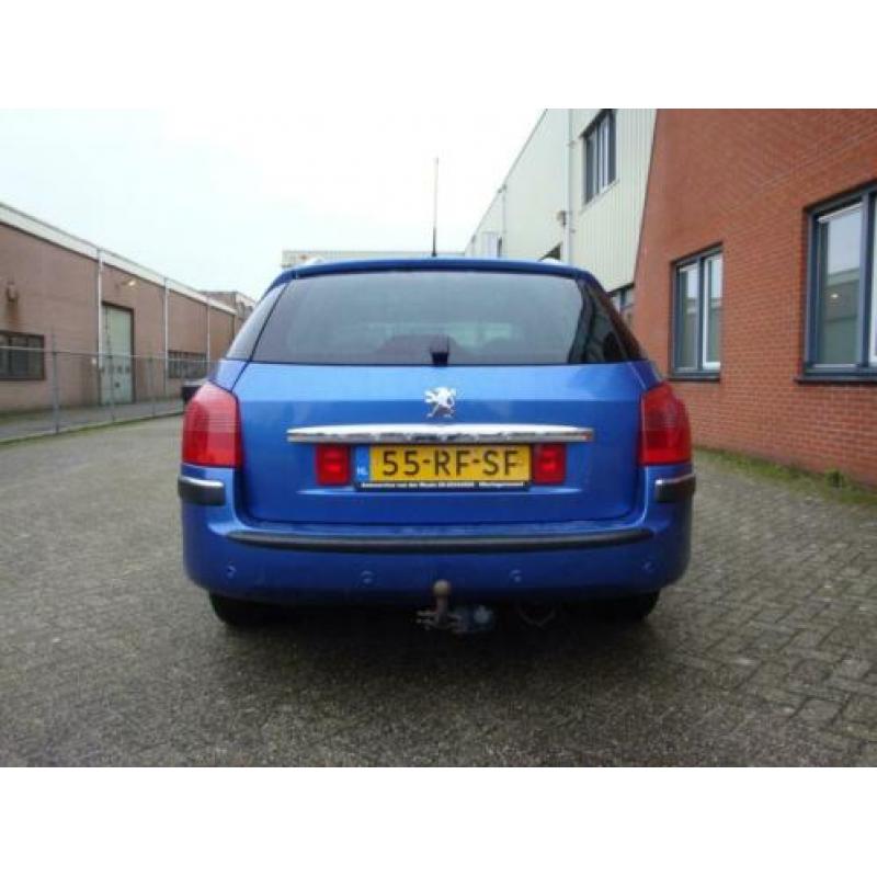 Peugeot 407 SW 2.0-16V XR Pack automaat glas dak trekhaak