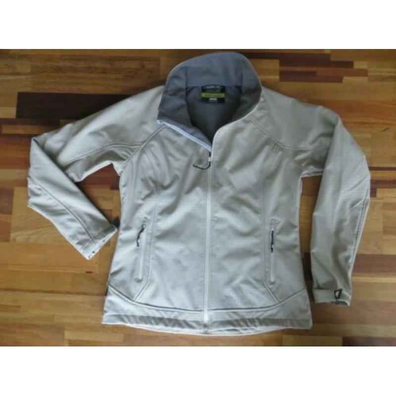 Trespass Softshell jack / jas maat L / 40