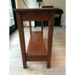 Prachtige bruin gelakte houten sidetable, als nieuw