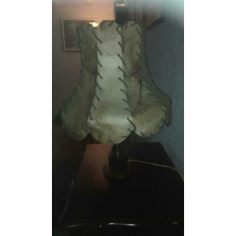 Schemerlamp voor tafel / kast.