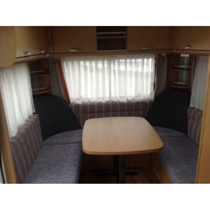 Knaus Sudwind 450 QU met Unico Genua voortent