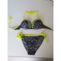 Hele mooie en leuke bikini, Nieuwstaat, maat 38