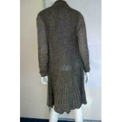 1463 lang taupekleurig vest ENJOY; Mt=M Nieuwstaat'