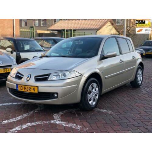 Renault Mégane 1.6-16V Business Line XENON/5DRS/NW APK/AIRCO