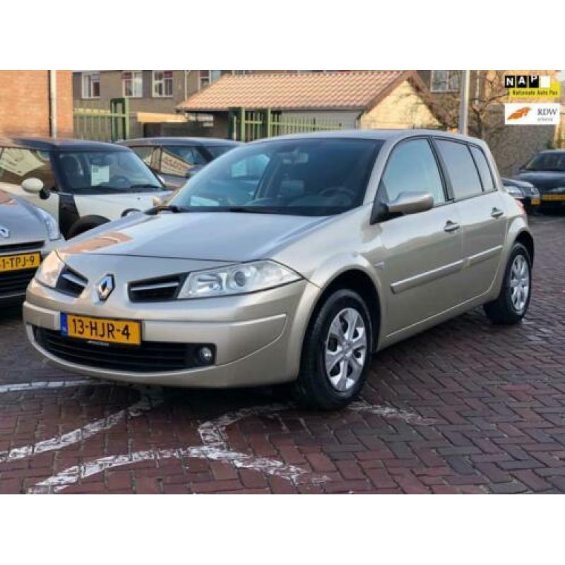Renault Mégane 1.6-16V Business Line XENON/5DRS/NW APK/AIRCO