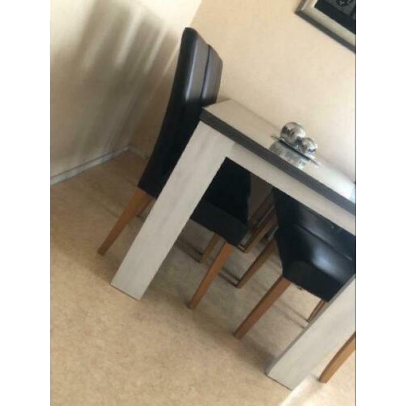 Eettafel stoelen