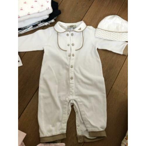 Babykleding / boxpakje Armani maat 56