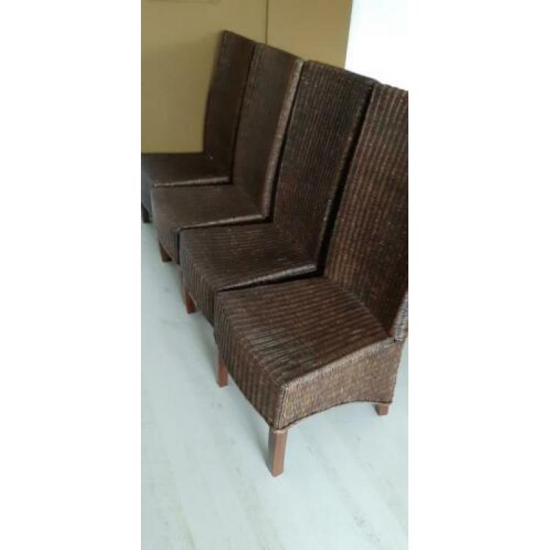 4 mooie rieten eethoekstoelen