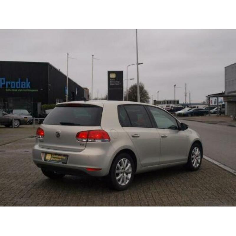 Volkswagen Golf 1.4 TSi Match Navi Ecc Cruise 16"Velgen Pdc