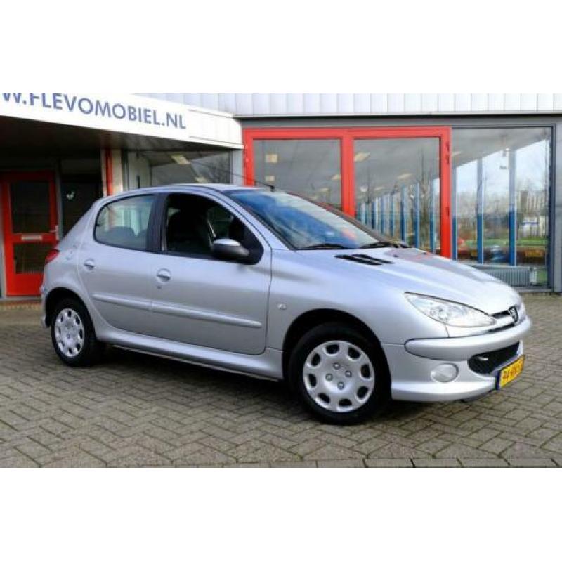 Peugeot 206 1.4 Air-line 2 5-Deurs Airco