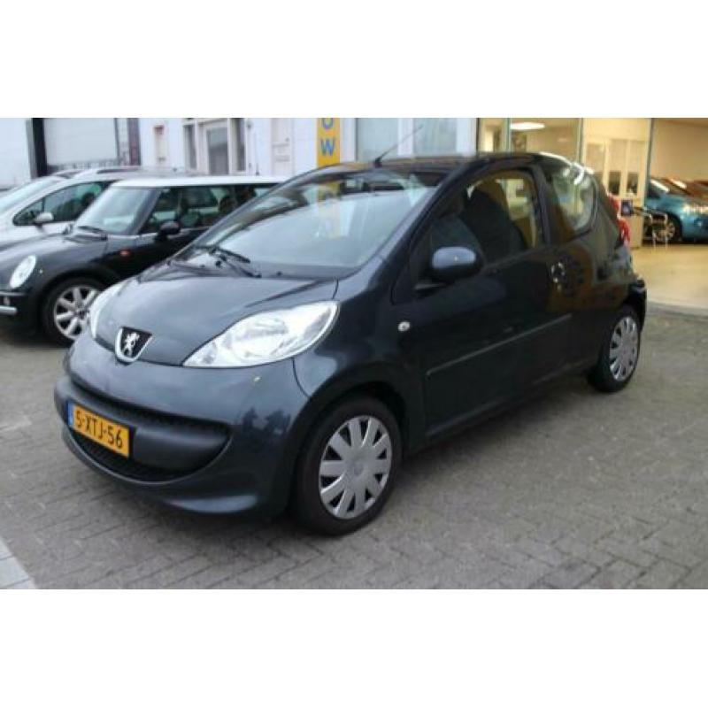 Peugeot 107 1.0-12V XS Urban Move