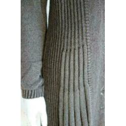 1463 lang taupekleurig vest ENJOY; Mt=M Nieuwstaat'