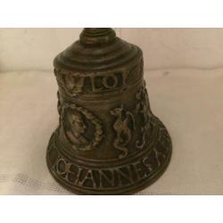 16de eeuwse tafelbel mechelen johannesafine 1552