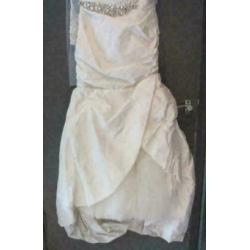 Linea Raffaelli offwhite strapless bruidsjurk maat 40