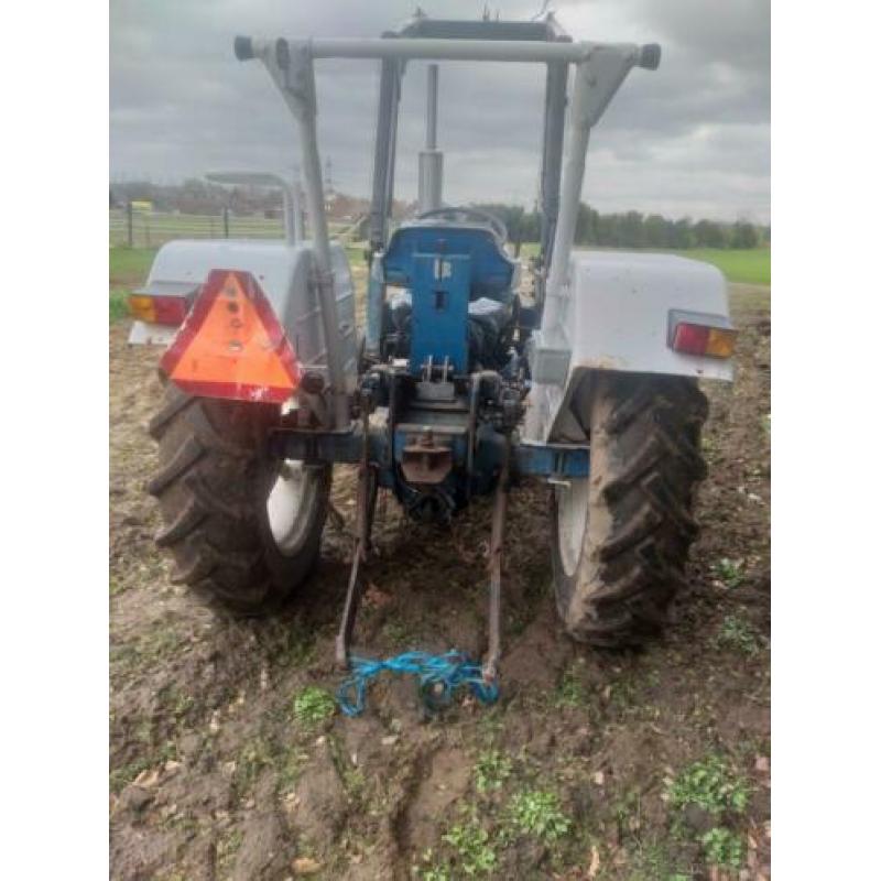 Ford 2000, ford 2000 met voorlader, ford tractor.
