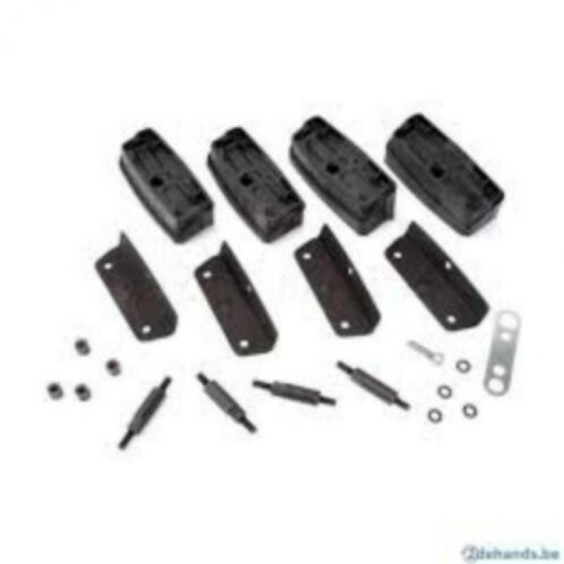 Complete set Thule dakdragers geschikt voor Peugeot 308SW