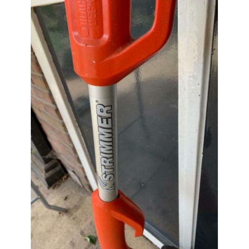Elektrische grastrimmer / kantmaaier
