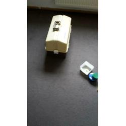 hengel vis koffer met dobbers leefnet schepnet