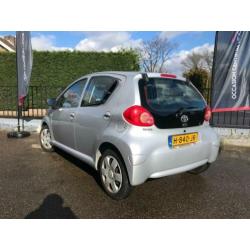 Toyota Aygo 1.0-12V + *Airco* *Half Leer* *Uniek* *5 DRS*