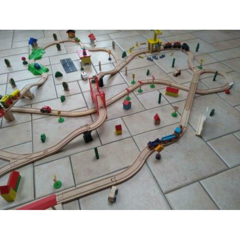 prachtige uitgebreide houten treinset Brio Eichhorn Kidkraft