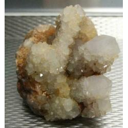 530 gram zwaar CACTUS (Spirit of Feeën) KWARTS kluster