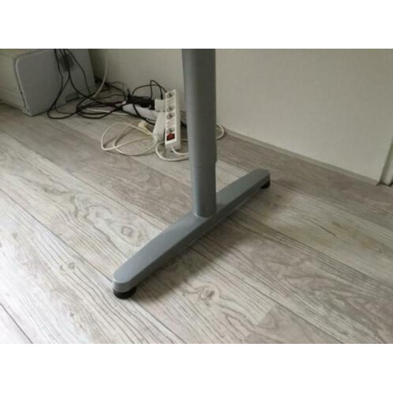 Ikea bureau, blad & onderstel, bekant, hoogteverst. 80x160