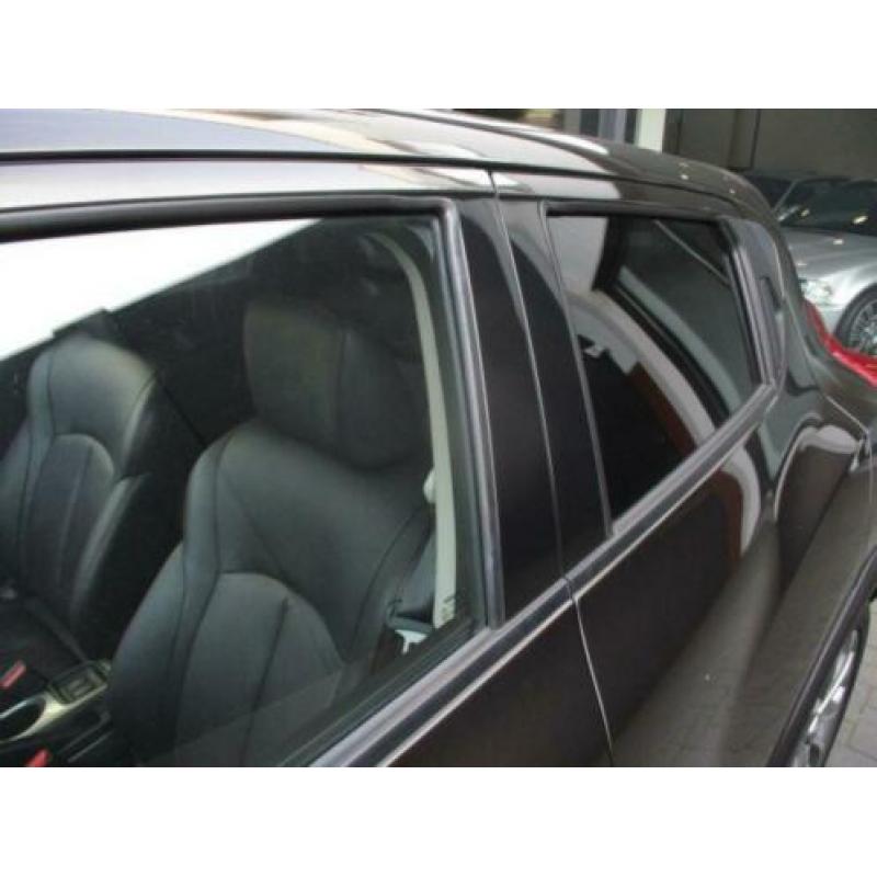 Nissan JUKE 1.6 DIG-T 191pk 4wD Autom, Full Options