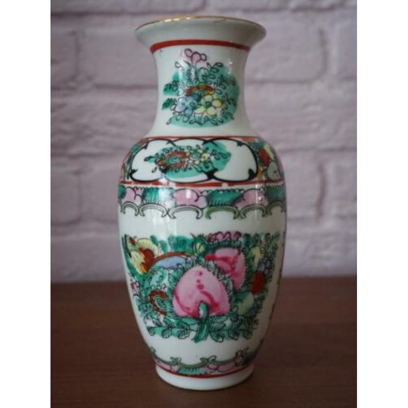 mooie vaas Qianlong porselein chinese porcelian 18e eeuw