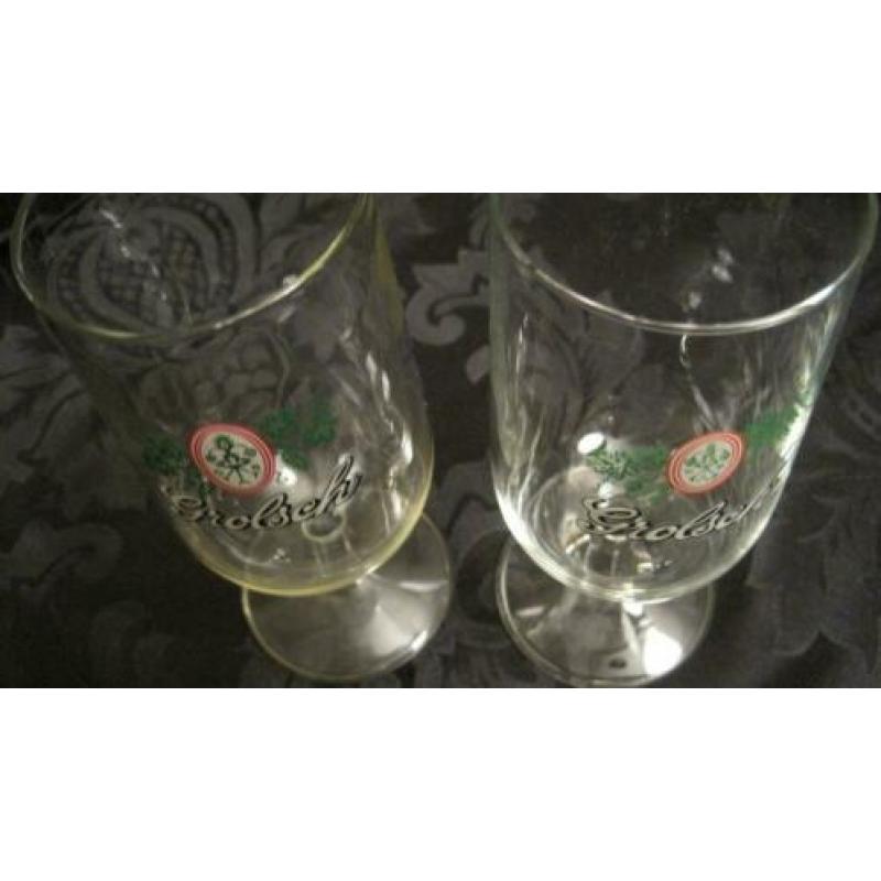 Grolsch bierglazen op voet