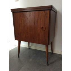 Vintage retro kastje jaren 60