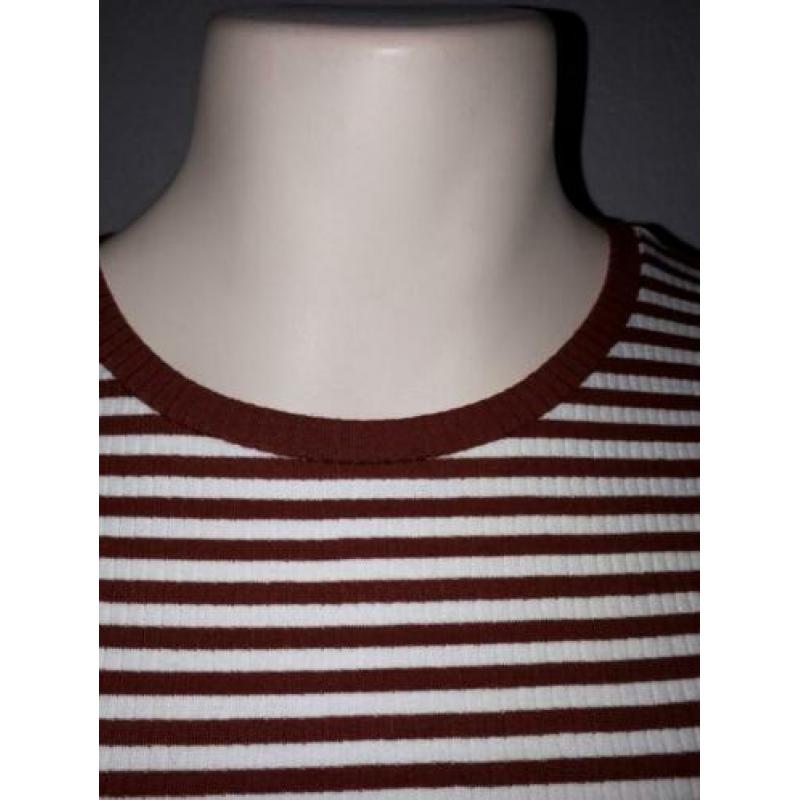 Gestreept t shirt met lange mouwen. Merk Only. Maat S