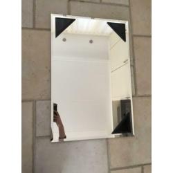spiegel met zwarte driehoeken 60x40