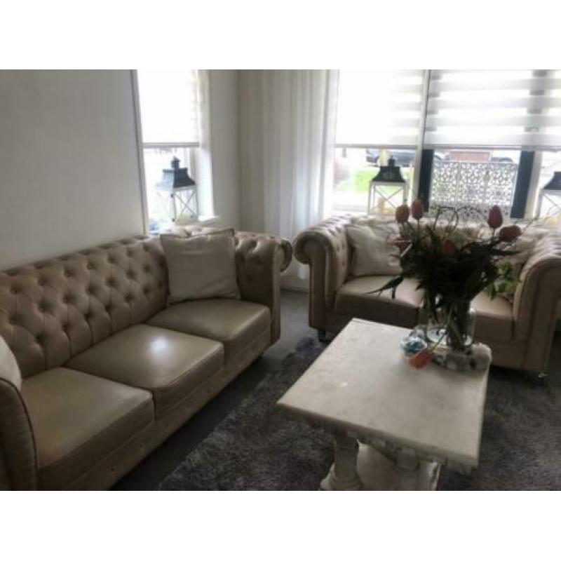 Mooie chesterfield bankstel 3+2 zits nog erg netjes