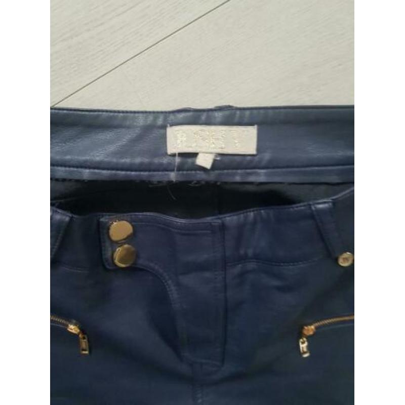 Broek “leer” Josh V s
