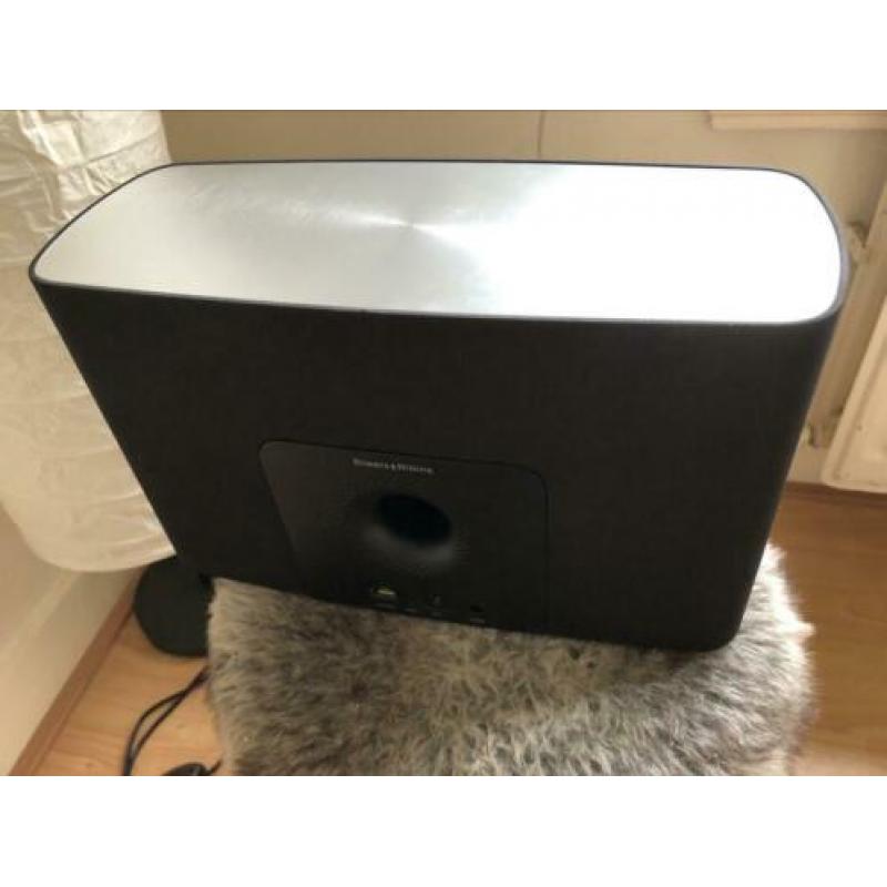 Bowers & Wilkins A5