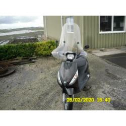Piaggio zip snor bj 20 - 05 -2010 topper