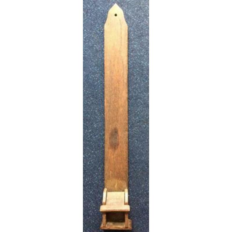Oude houten messenslijper Slijpplank
