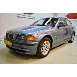 Bmw 3-SERIE 323I EXECUTIVE