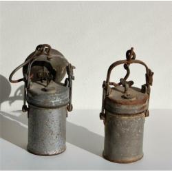 Oude carbidlamp - mijnwerkerslamp.
