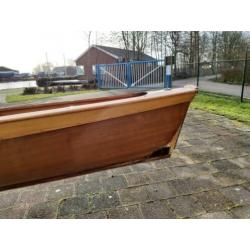 Roeiboot , zeer geschikt als decoratie