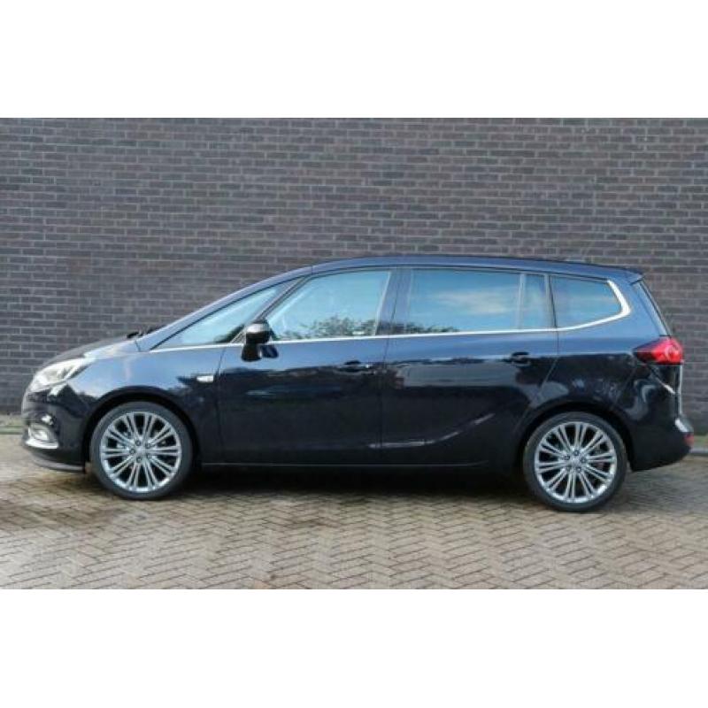 Opel Zafira 140pk Turbo Executive (19"LMV/Camera/Glazen dak/