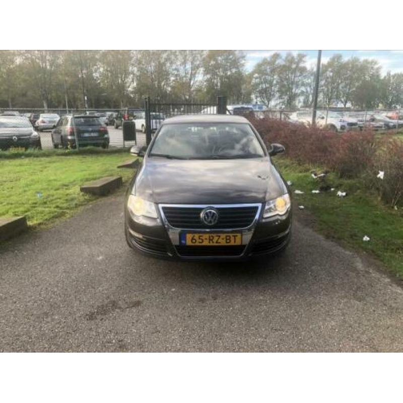 Volkswagen Passat 2.0 TDI 103KW 2005 Zwart