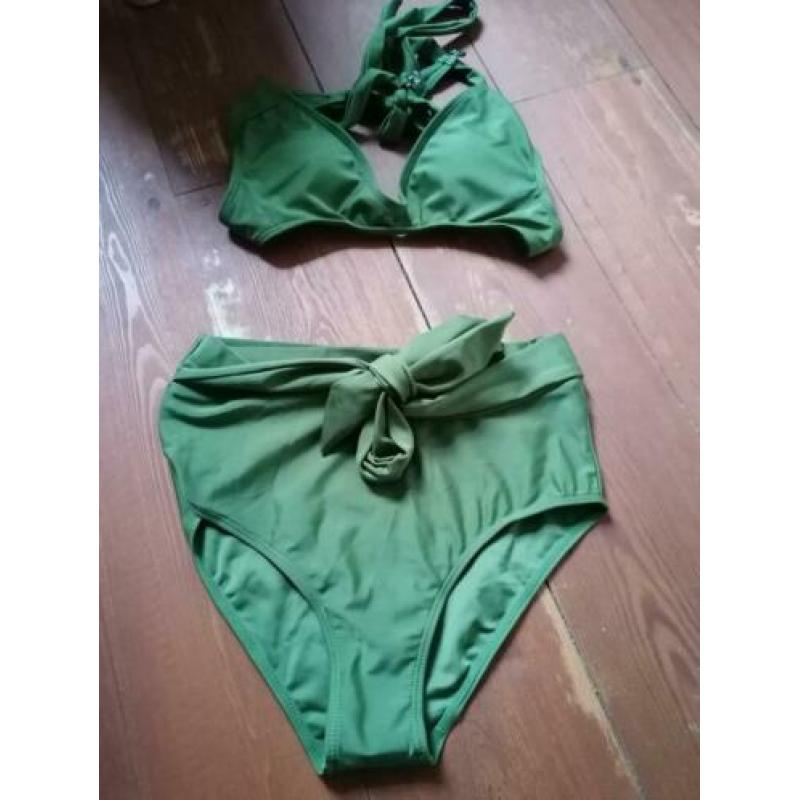 Nieuwe bikini elle milla