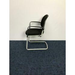 2 x Torsion design vergaderstoel by giancarlo piretti
